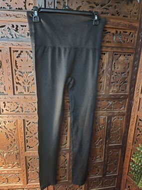 Black High-Waist Women’s Leggings